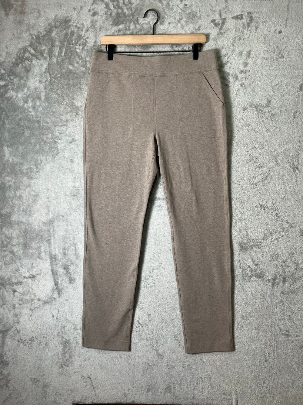 Duluth Trading NoGA Cotton Leggings L X 31 Taupe Pull On Stretch Casual Pants